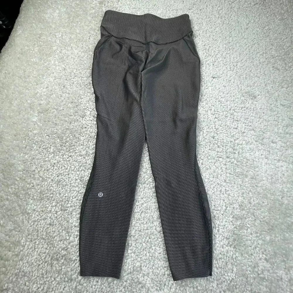 Lululemon Base Pace High Rise Tight Legging Two Toned Ribbed Black Womens 8